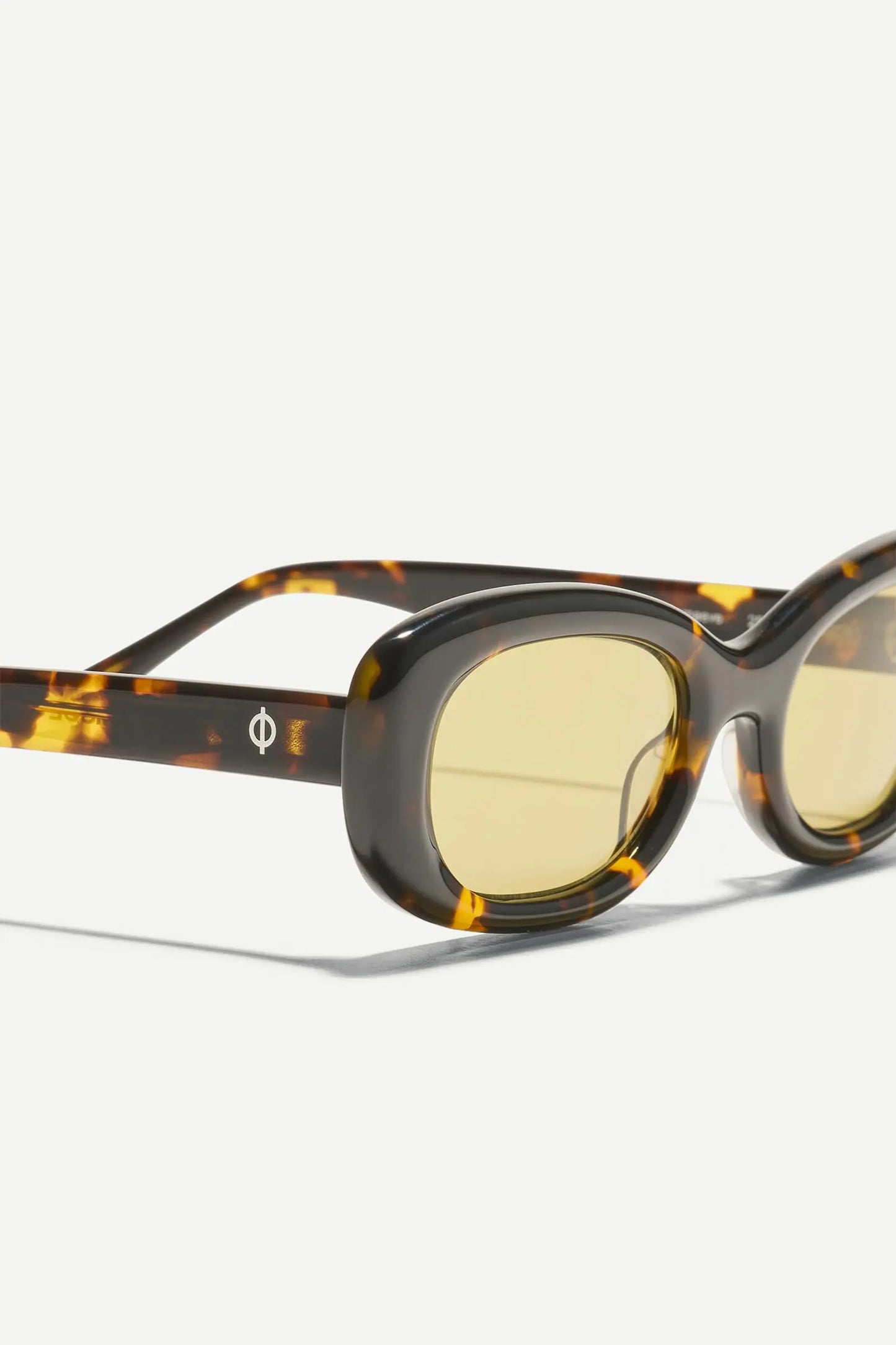Samsøe Samsøe | Samaeve Sunglasses - Tortoise Yellow