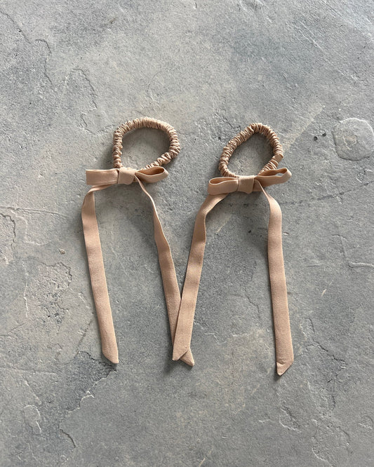 A Bronze Age | Beauty Bows - Sand