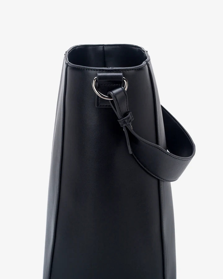 HVISK | Casset Soft Structure Tote - Black