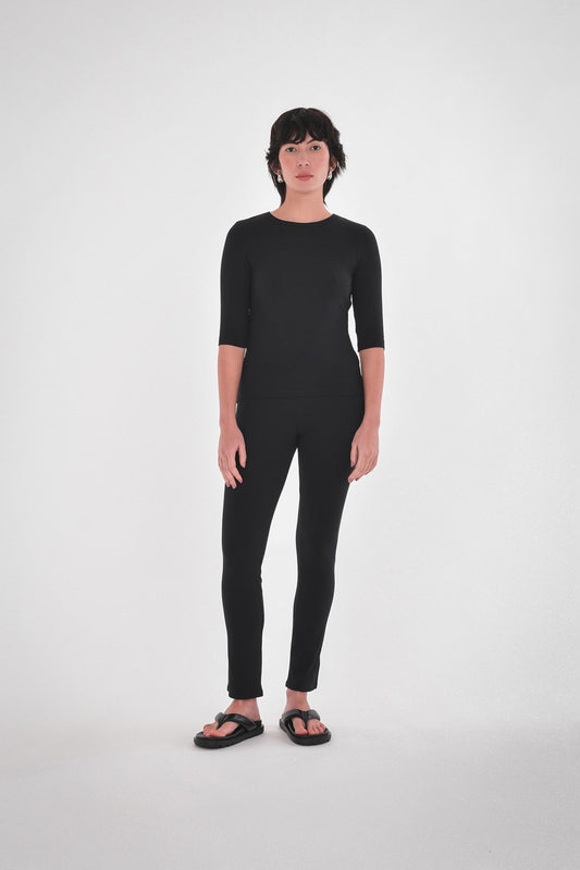 Paper Label | Akari Crew Neck - Black