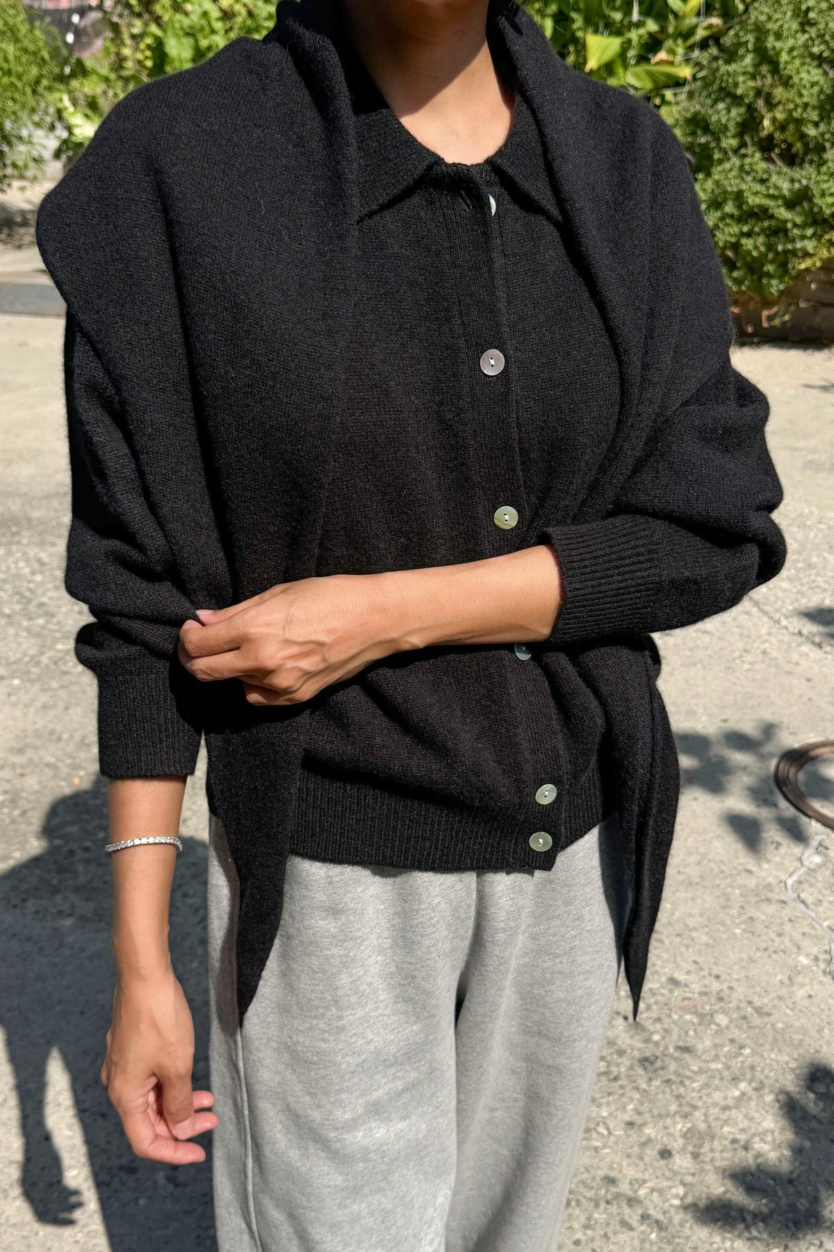 Le Bon Shoppe | Cashmere Shawl - Black