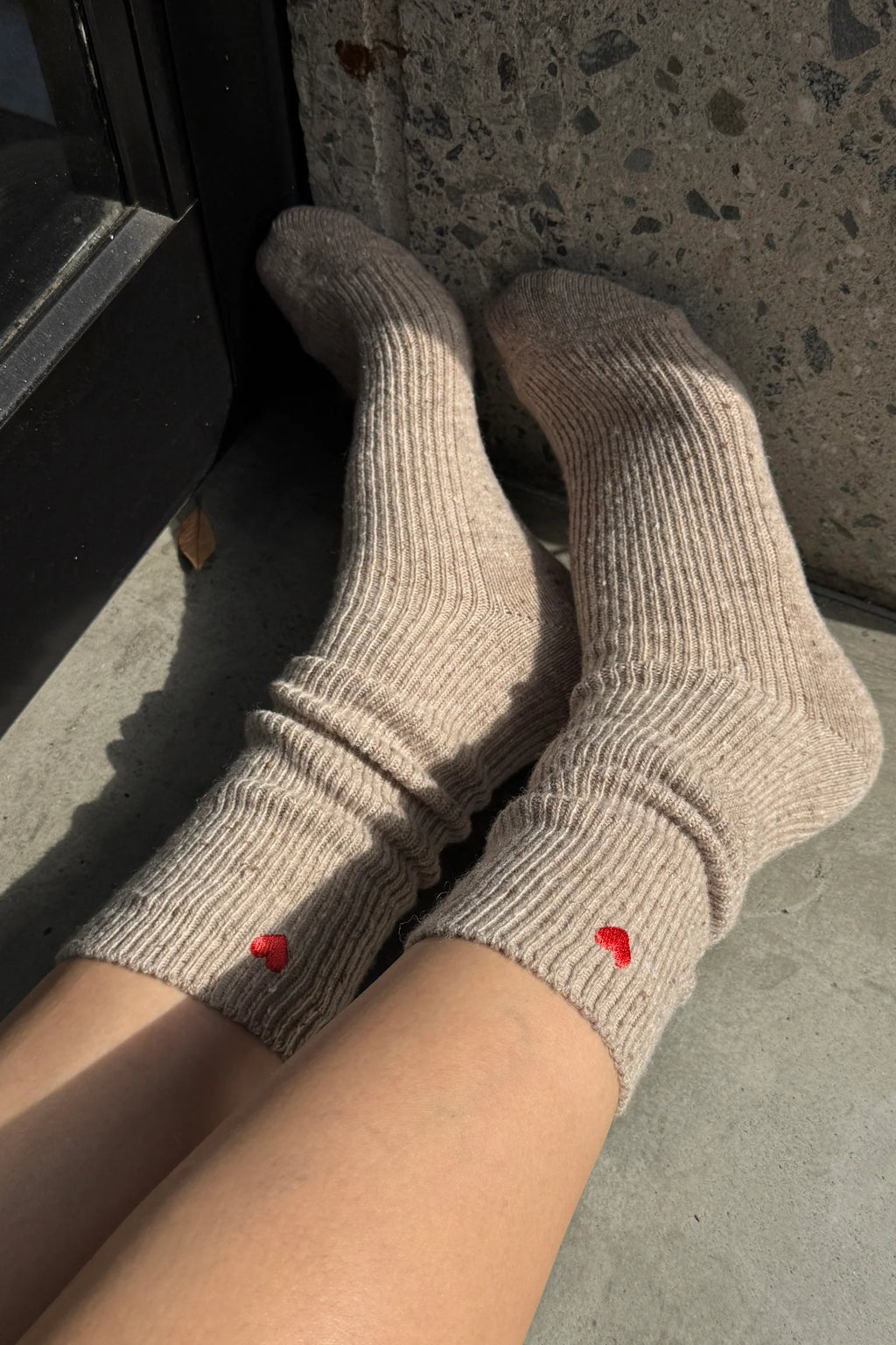 Le Bon Shoppe | Embroidered Snow Socks - Tan + Heart