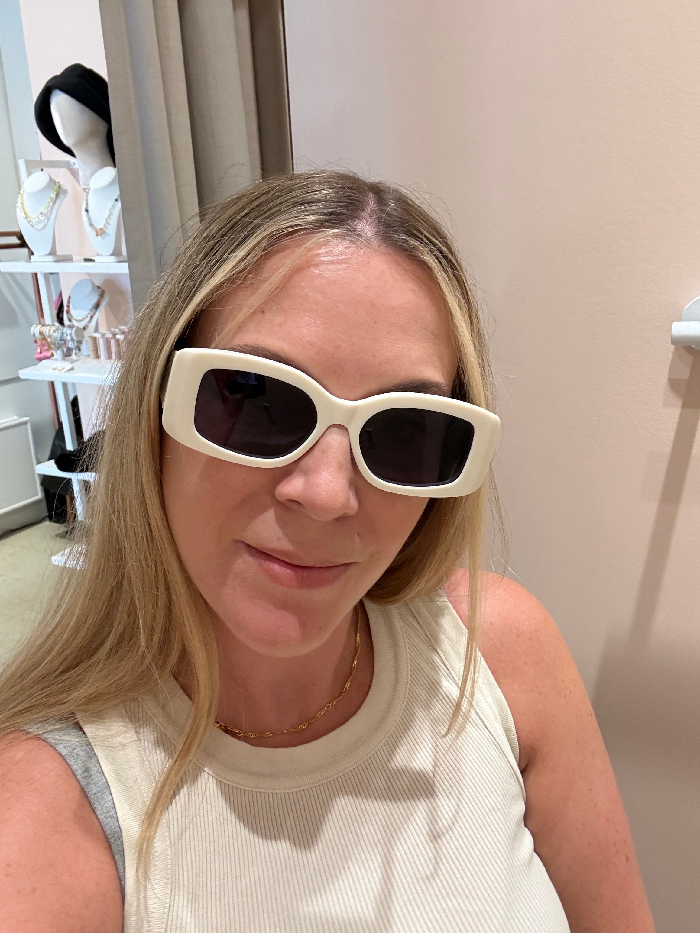 Banbé | The Margot Sunglasses - Ivory/Black