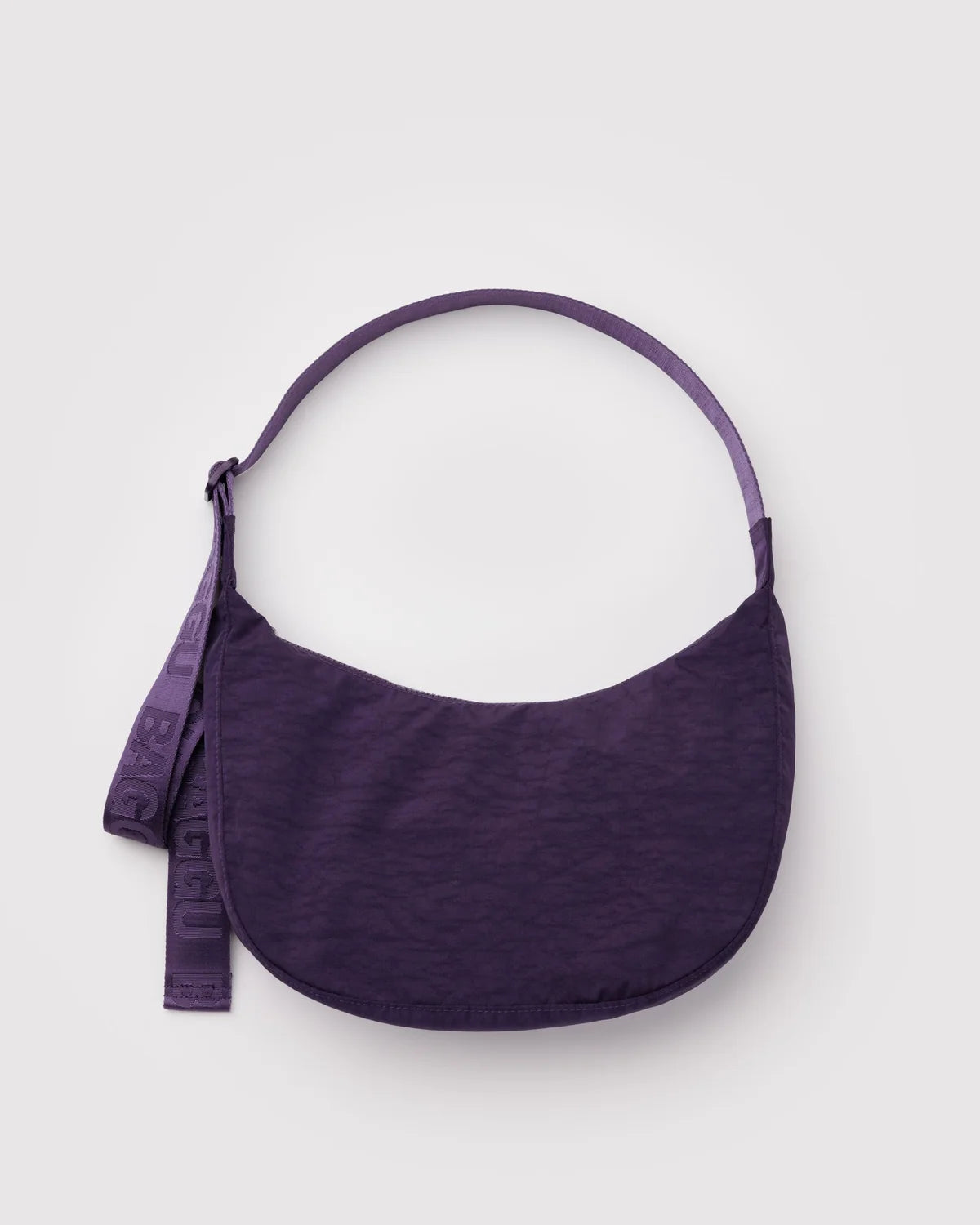 Baggu | Medium Nylon Crescent Bag - Fig