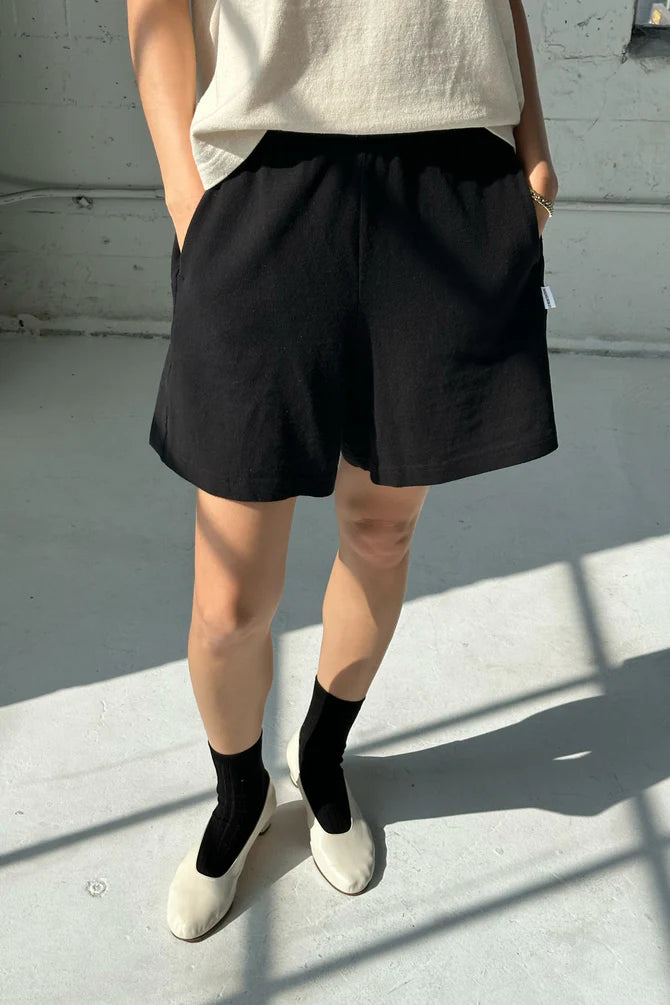 Le Bon Shoppe | Flared Basketball Shorts _ Black