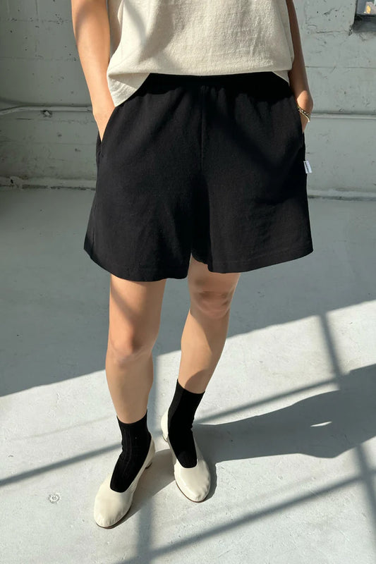 Le Bon Shoppe | Flared Basketball Shorts _ Black