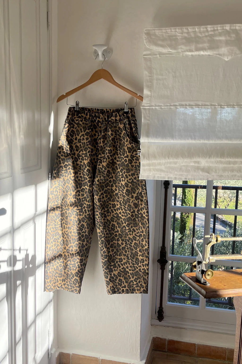 Le Bon Shoppe | Arc Pants - Leopard