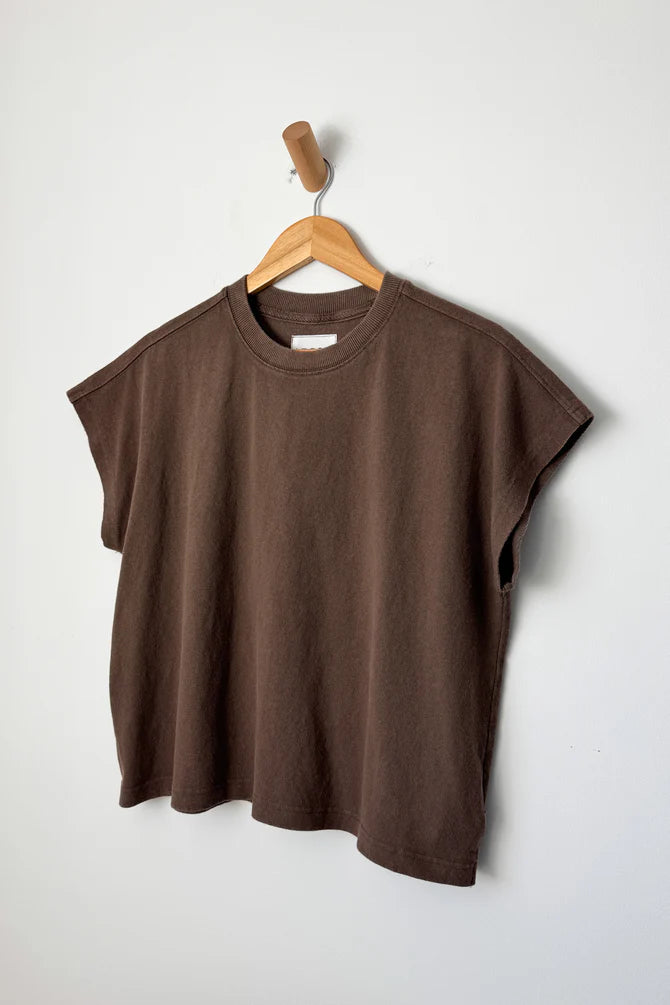 Le Bon Shoppe | Jeanne Tee - Chocolate