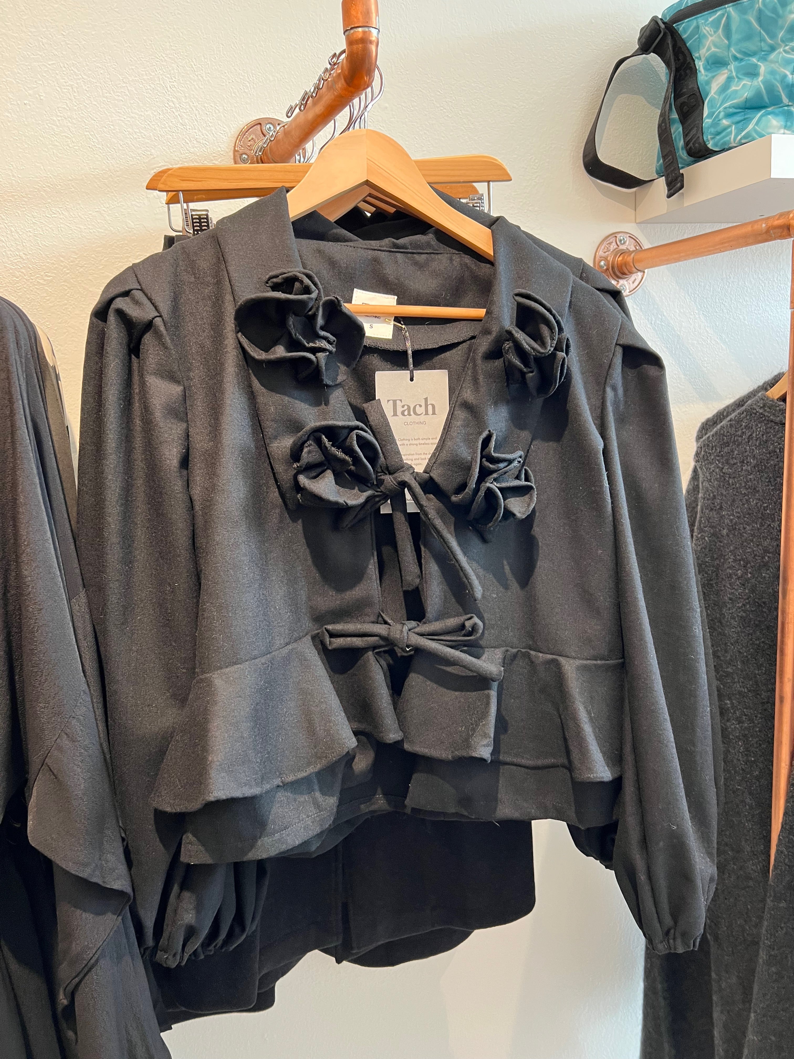 Tach | Lea Wool Blend Blouse - BLACK