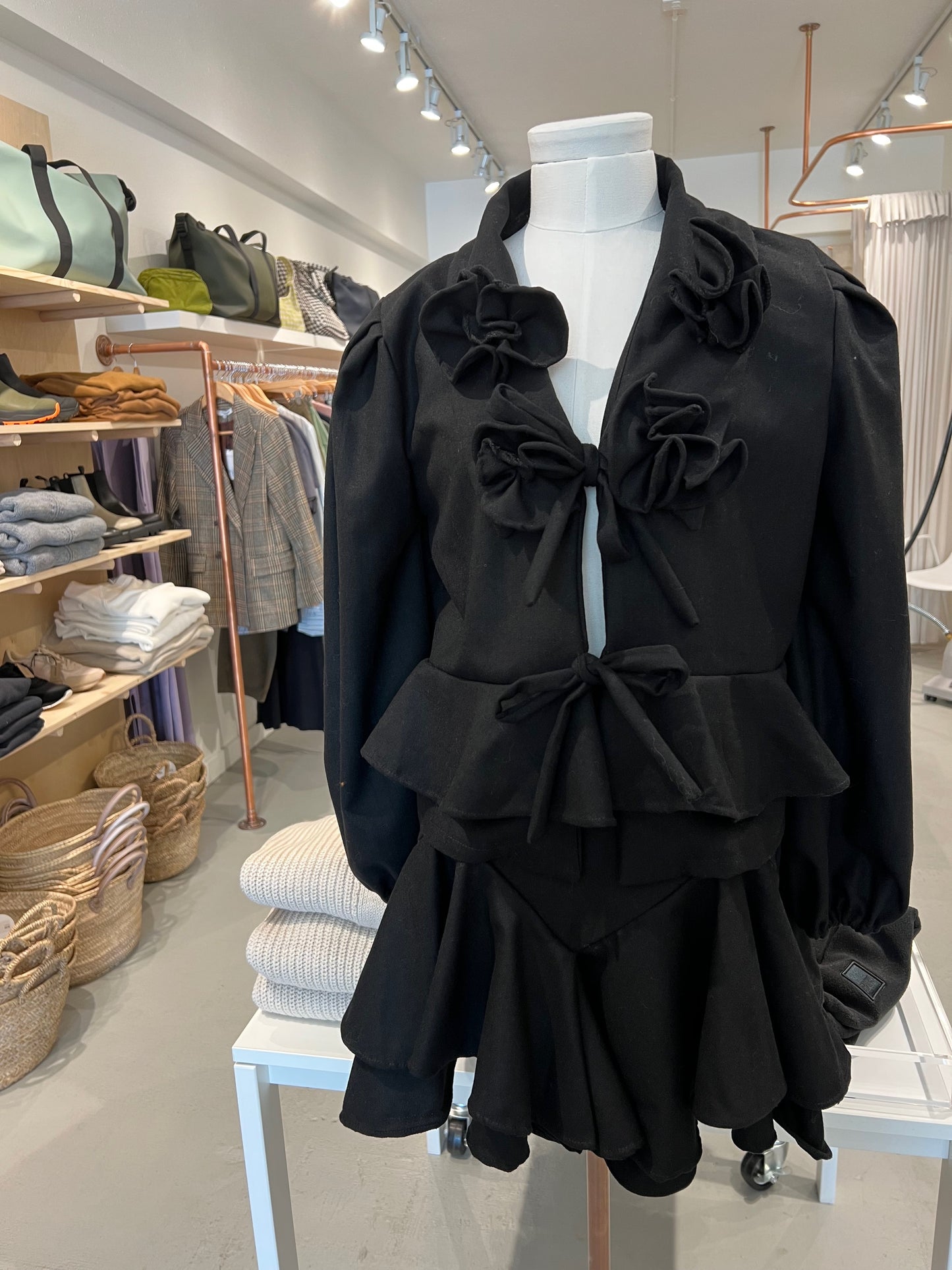 Tach | Sultana Wool Blend Mini Skirt - BLACK