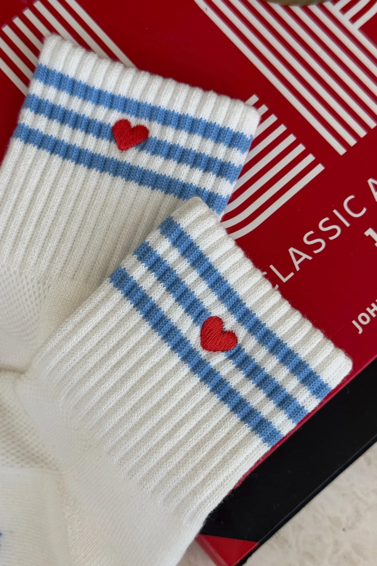 Le Bon Shoppe | Embroidered Girlfriend - Ivory + Heart