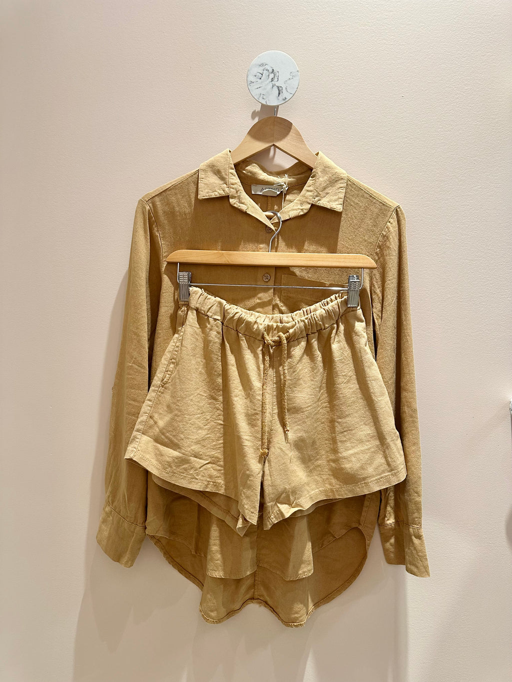 Astrid | Woven Shirt, Linen - Caramel