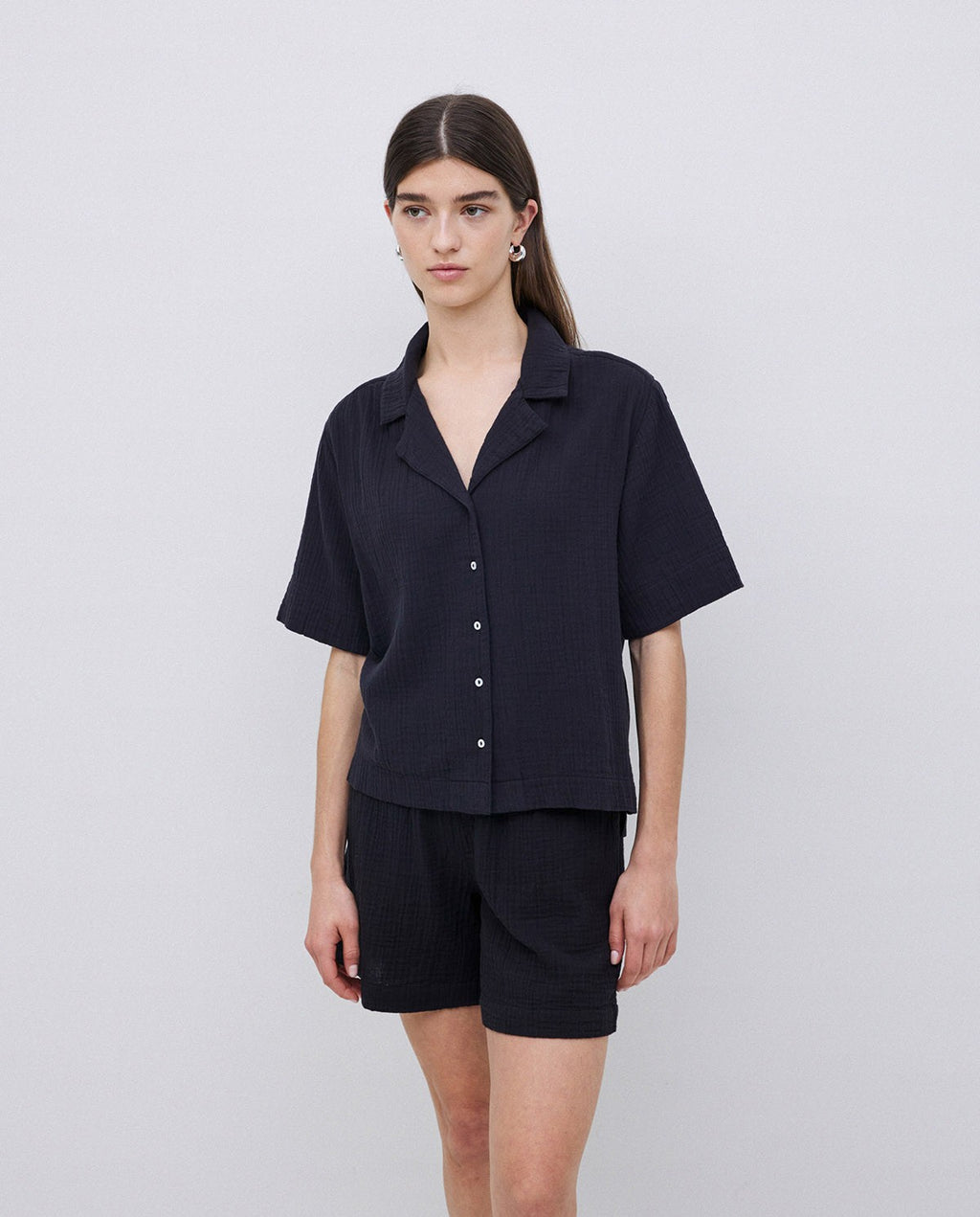 Yerse | Two Material Lapel Shirt, Gauzy Cotton - Black