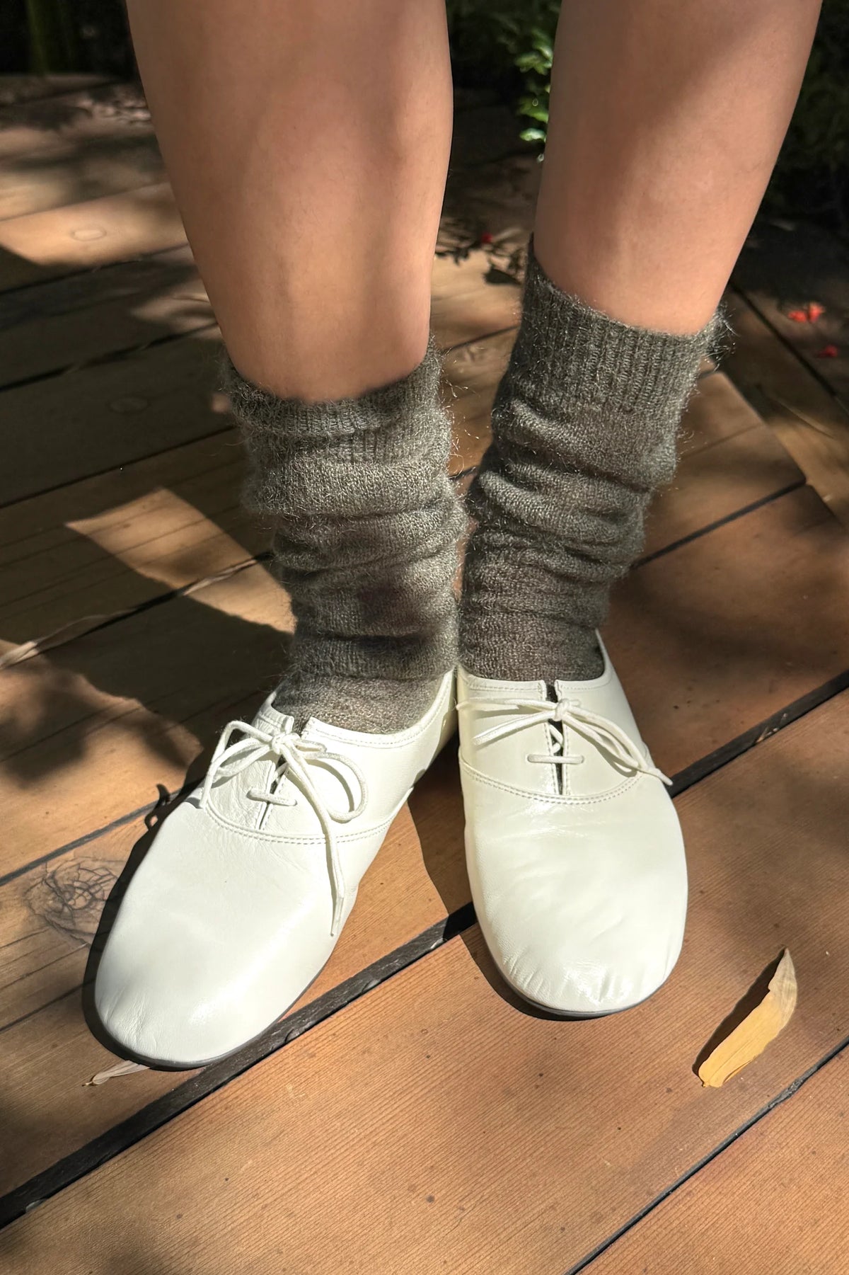 Le Bon Shoppe | Mohair Veil Socks - Mountain Olive