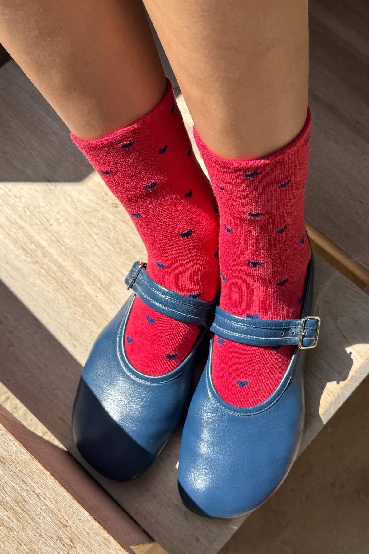 Le Bon Shoppe | Sneaker Socks: Heart - Tomato / Navy