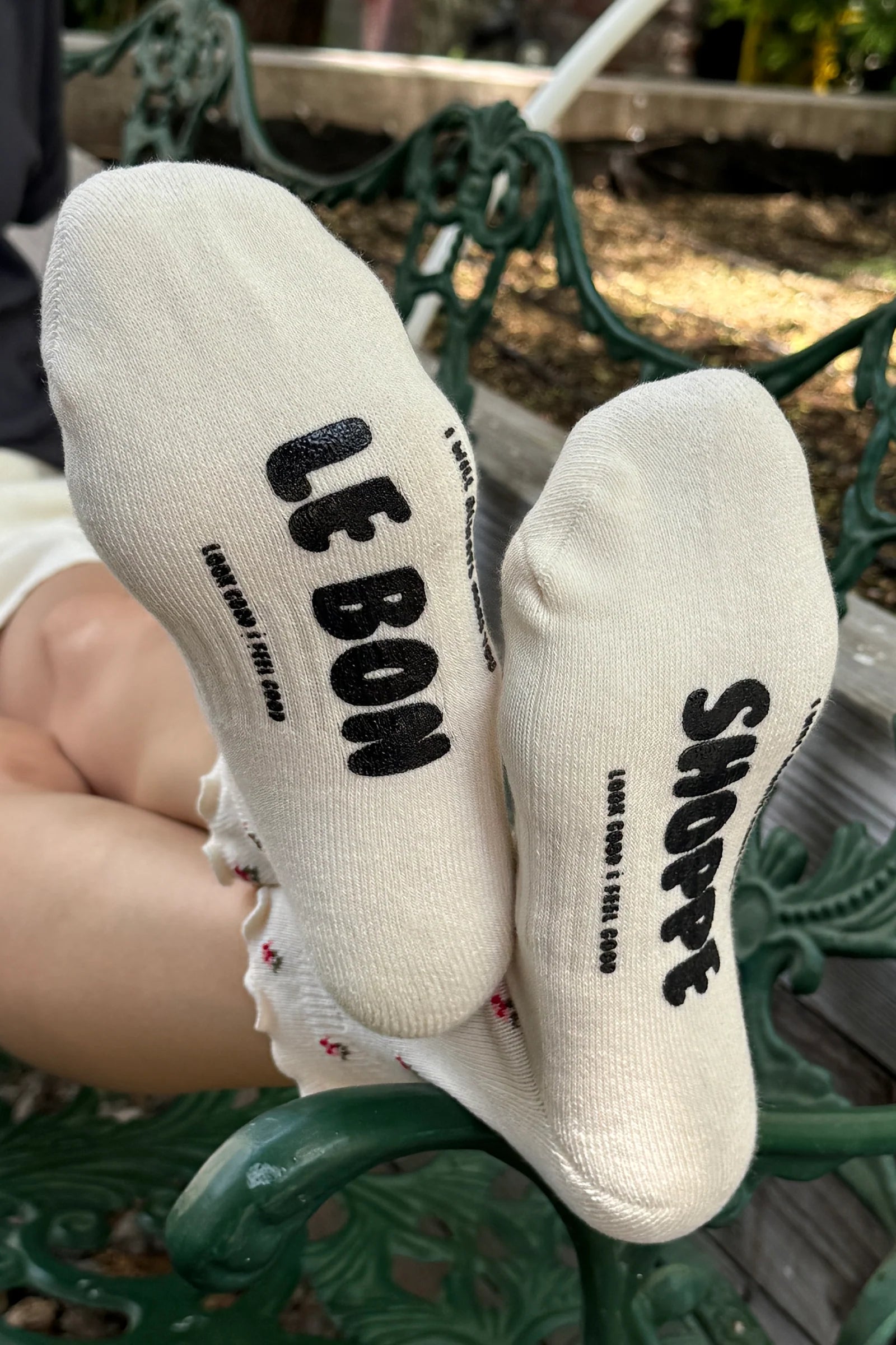 Le Bon Shoppe | Petal Ruffled Hugger Crew Socks - Cream