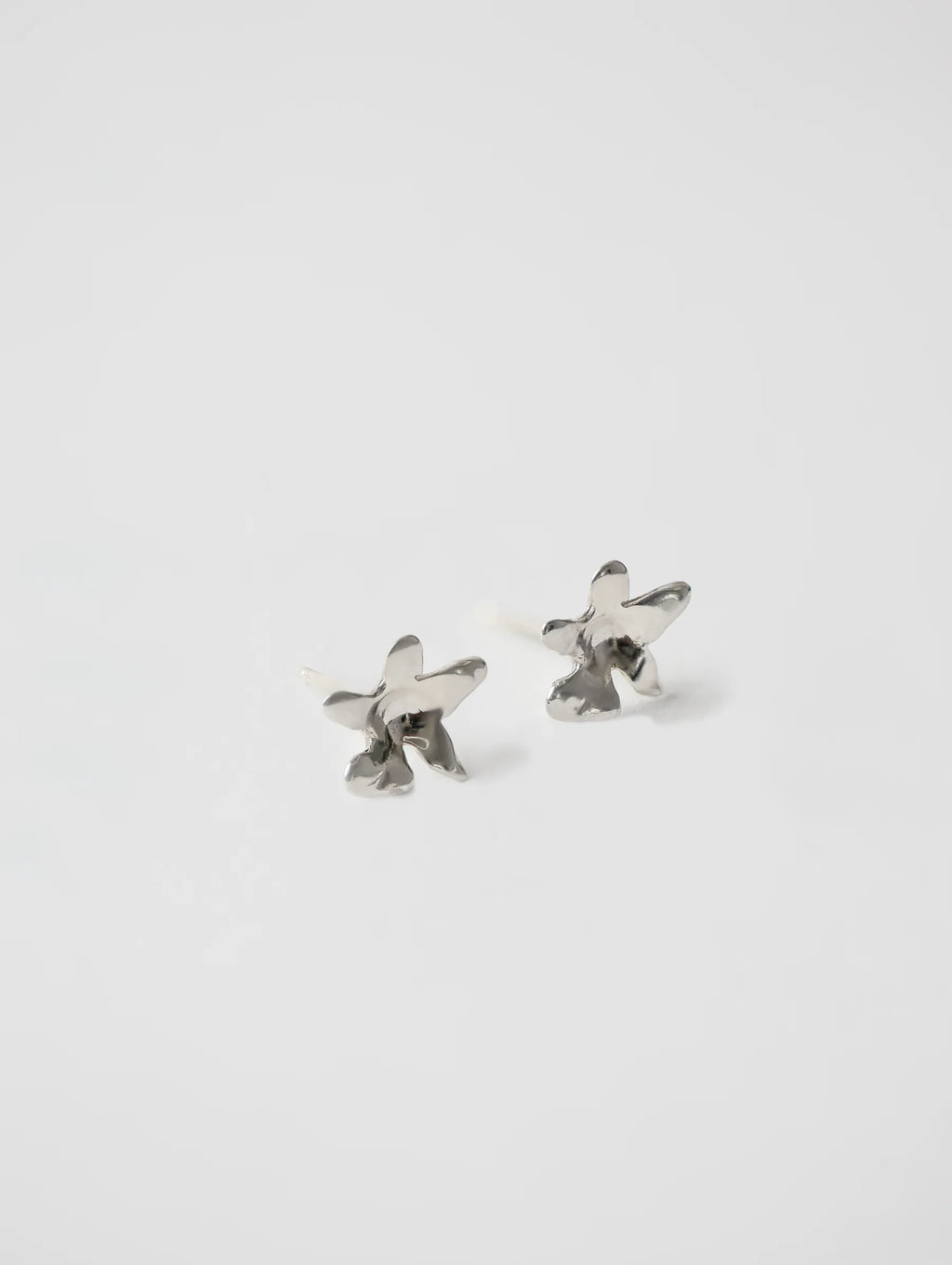 Wolf Circus | Flower Studs - Silver