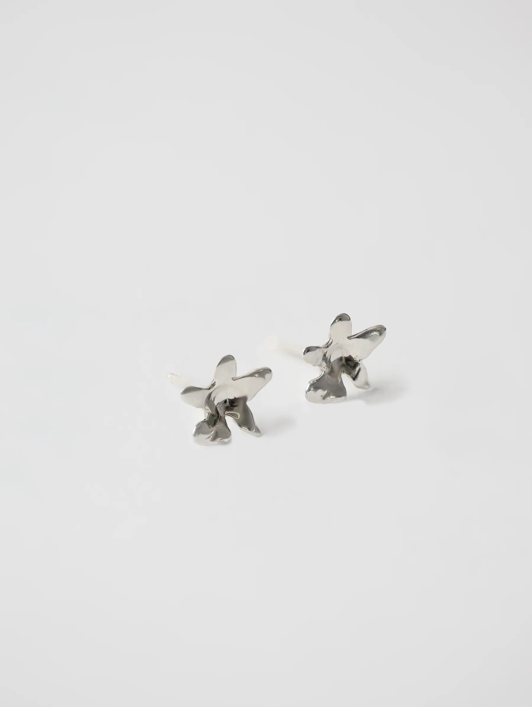 Wolf Circus | Flower Studs - Silver