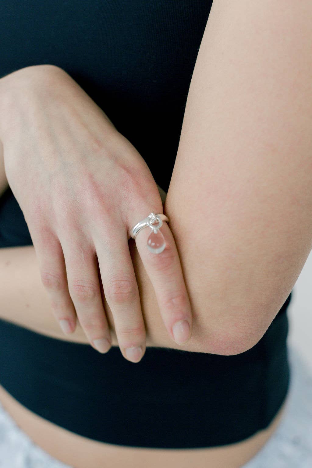 Kara Yoo | Ebba Ring - Ice Gold Plated - Size 8