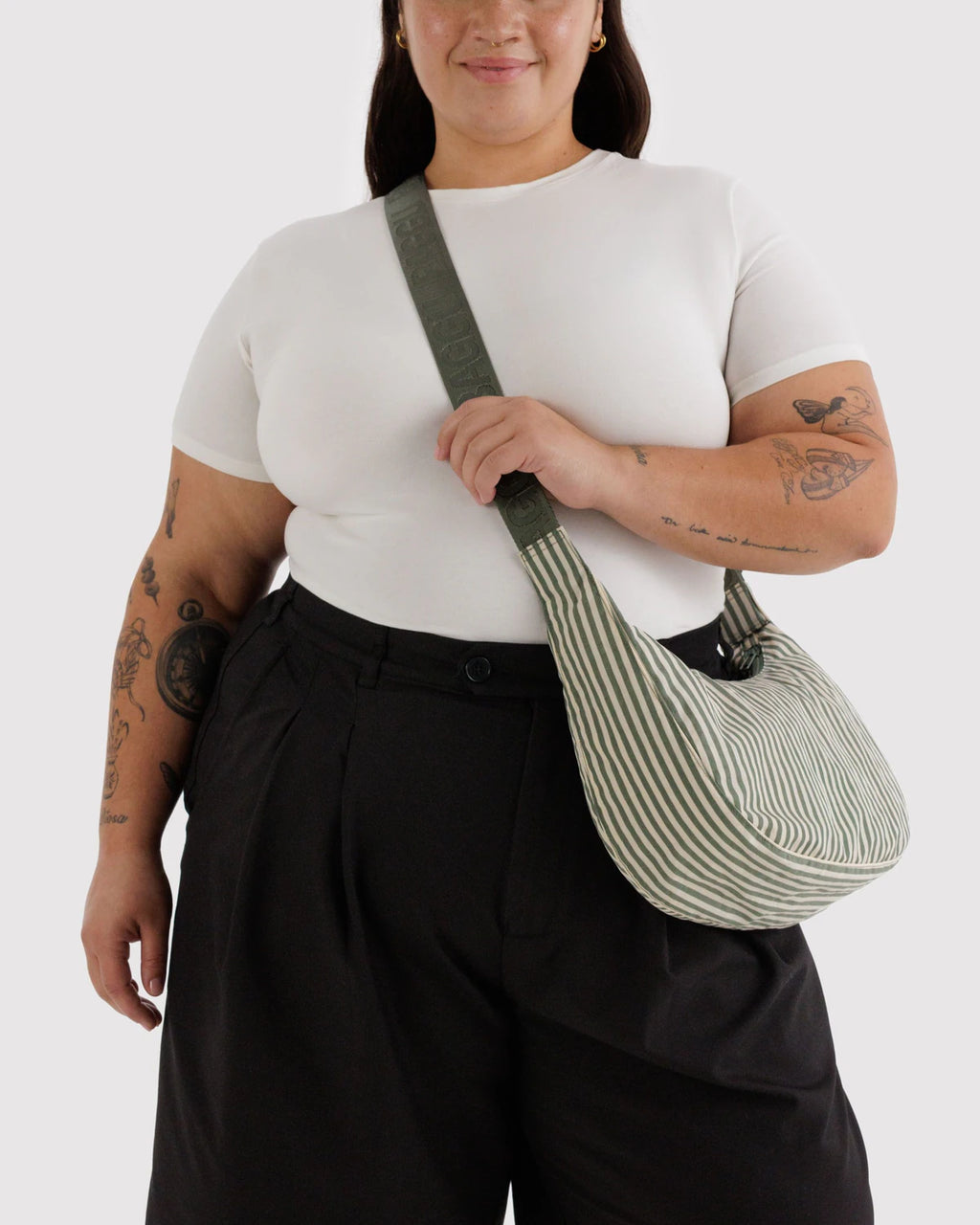 Baggu | Medium Nylon Crescent Bag - Sage Stripe