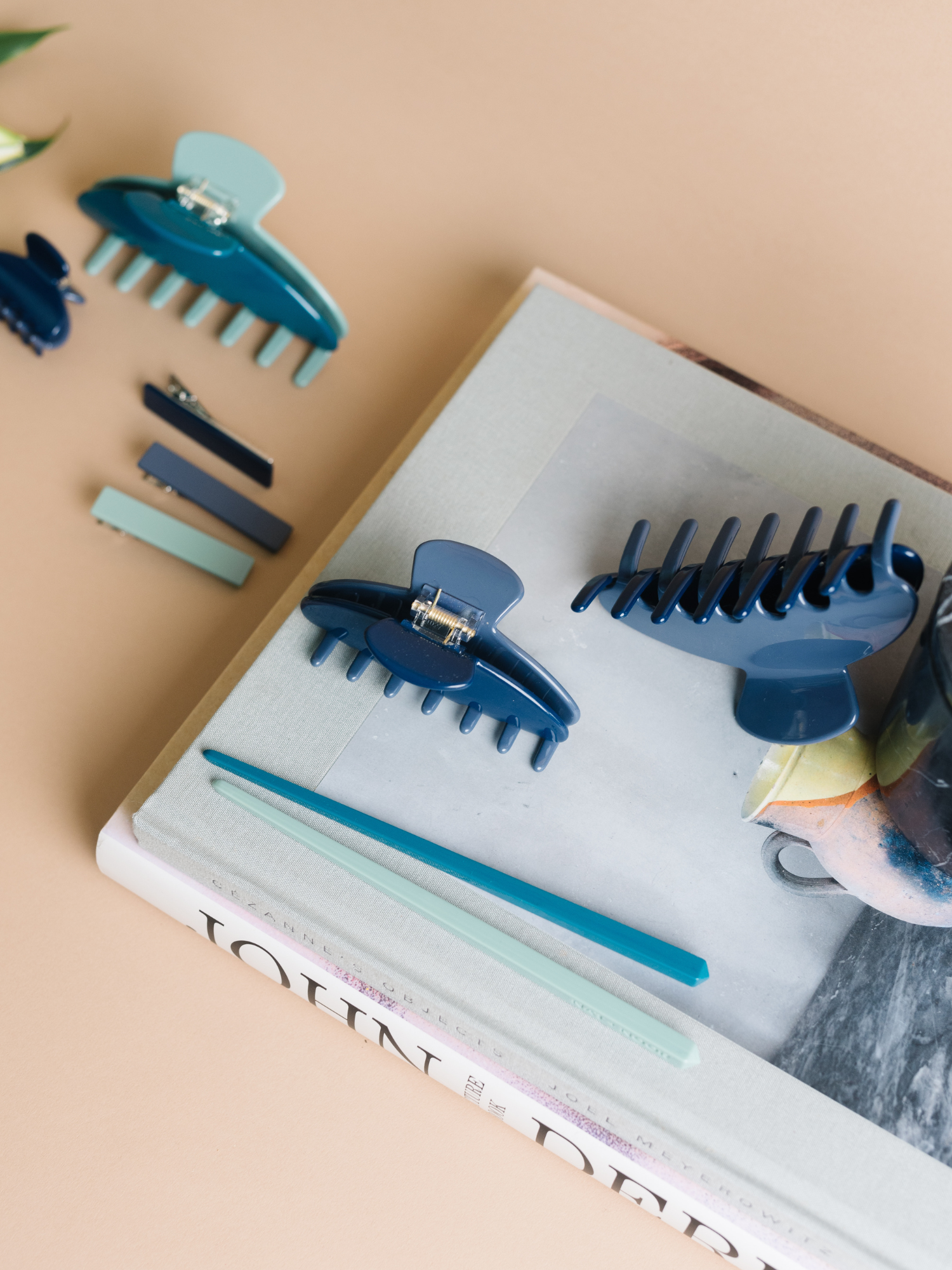 Nat + Noor | Medium Hair Claw - Sea