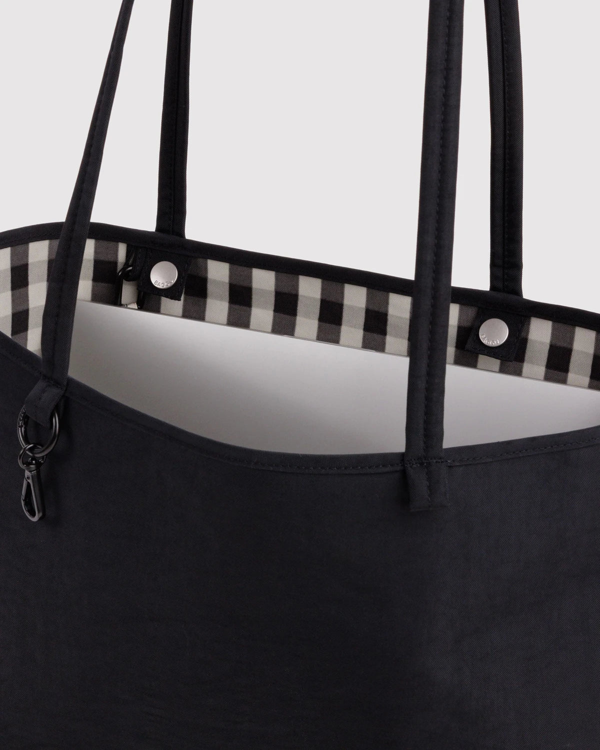 Baggu | Medium Nylon Reversible Tote - Black Mix