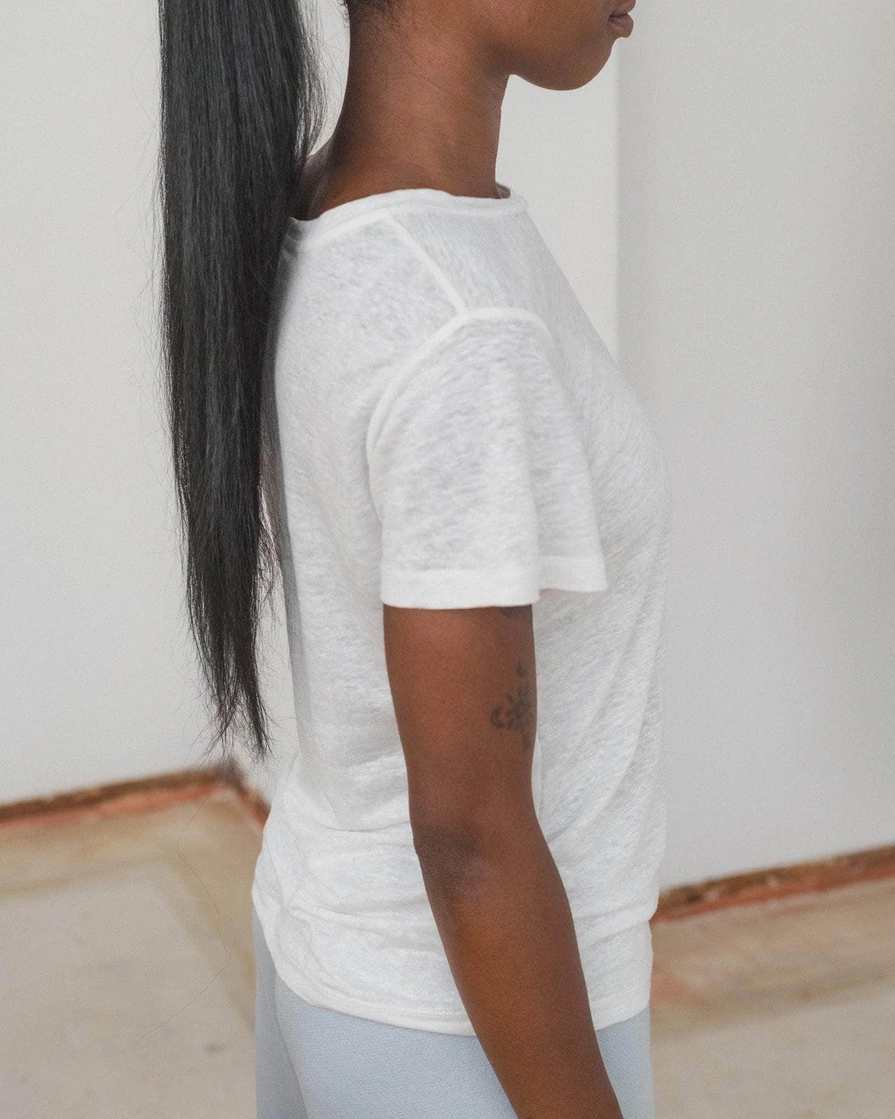 Baserange | Sevinc Tee Shirt, 100% Linen