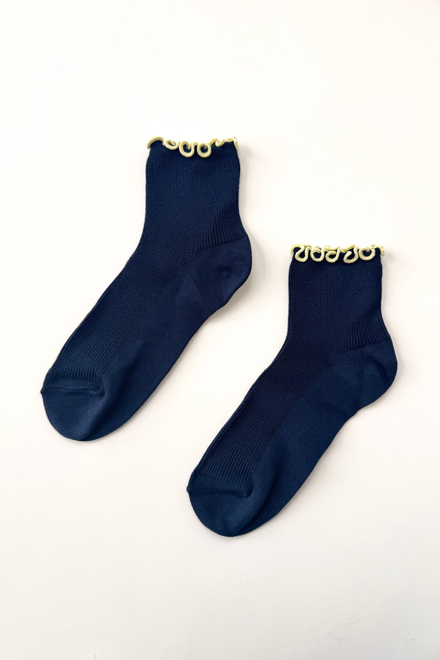 Le Bon Shoppe | The Petite Ruffled Modal Socks - Navy/ Butter