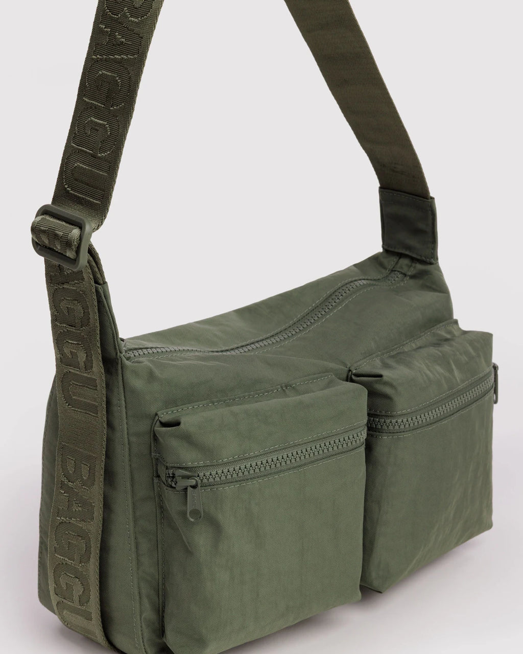 Baggu | Medium Crossbody - Caper