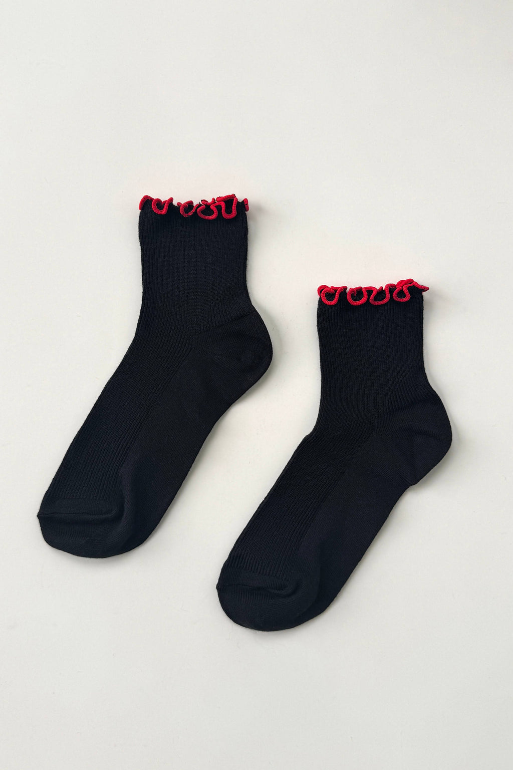 Le Bon Shoppe | The Petite Ruffled Modal Socks - Black/ Red