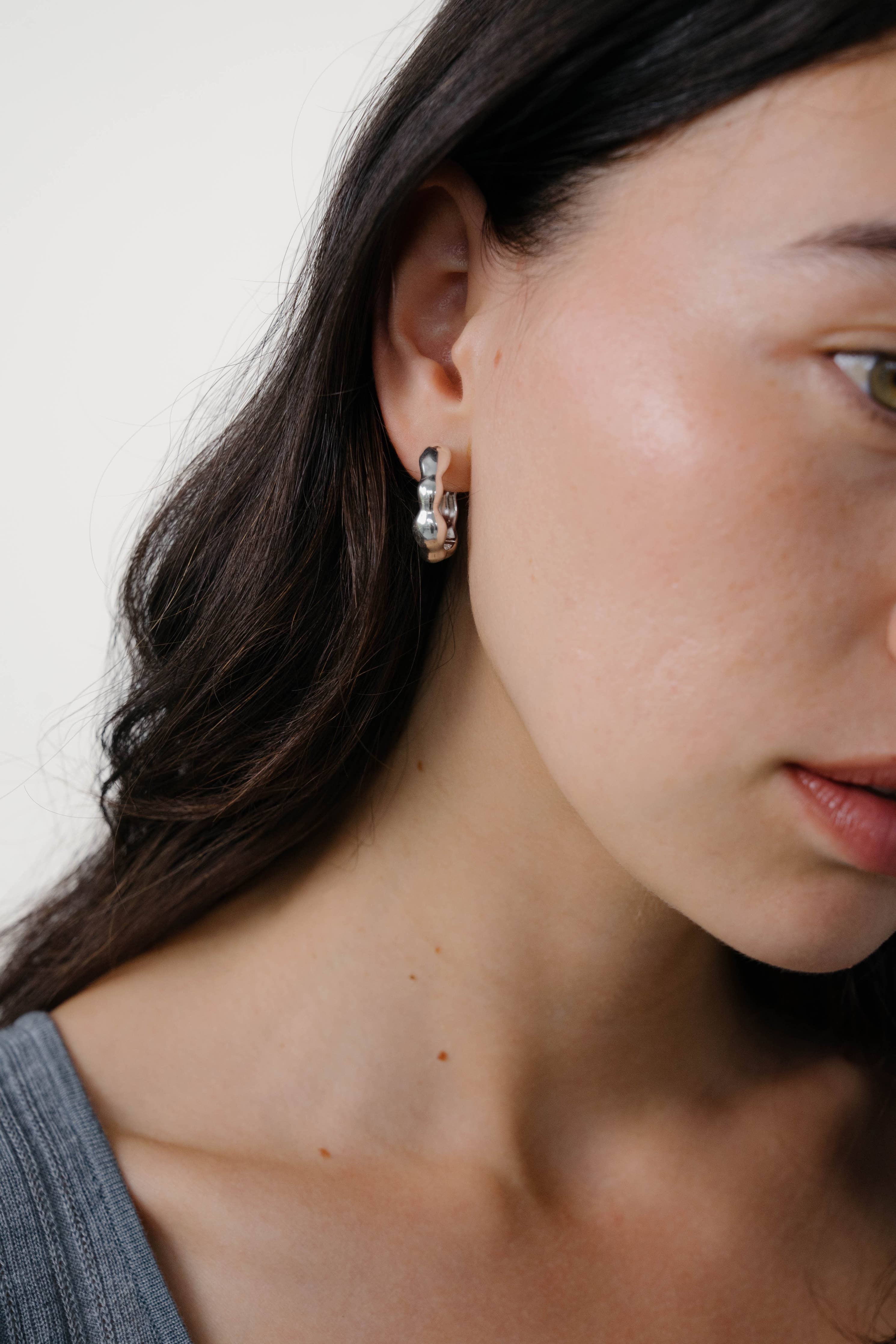 Kara Yoo | Lara Hoops, Medium - Silver