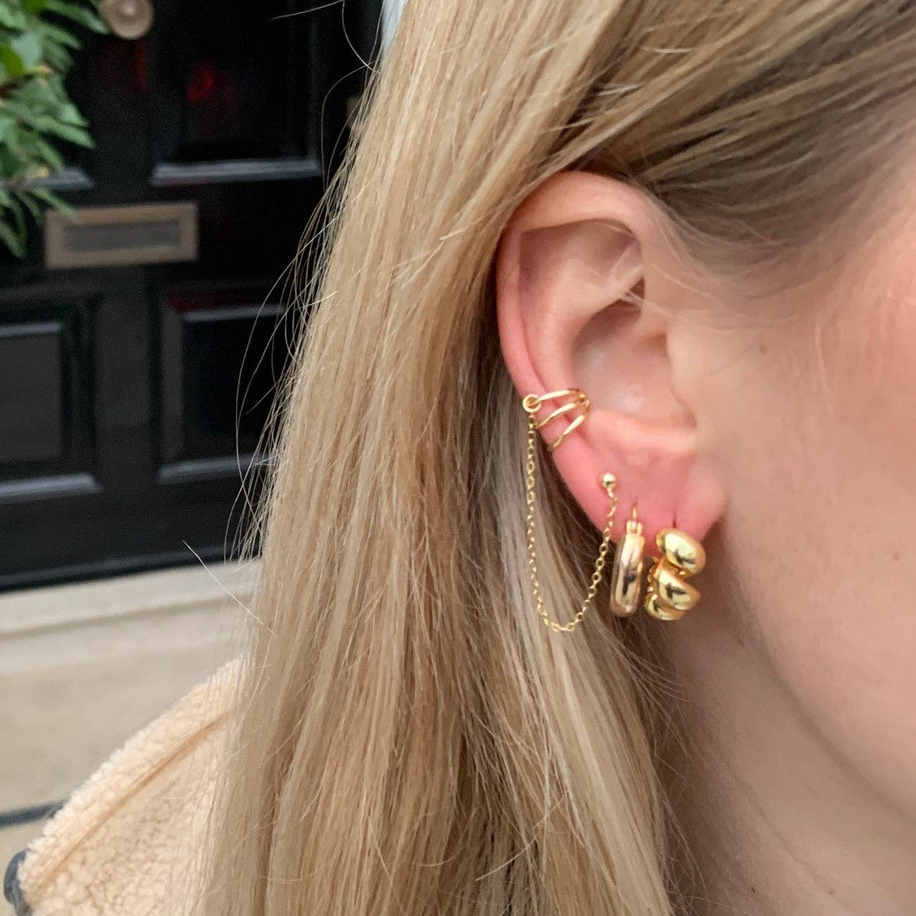 Love Local Jewelry | Chunky Croissant Hoops 2cm - Gold