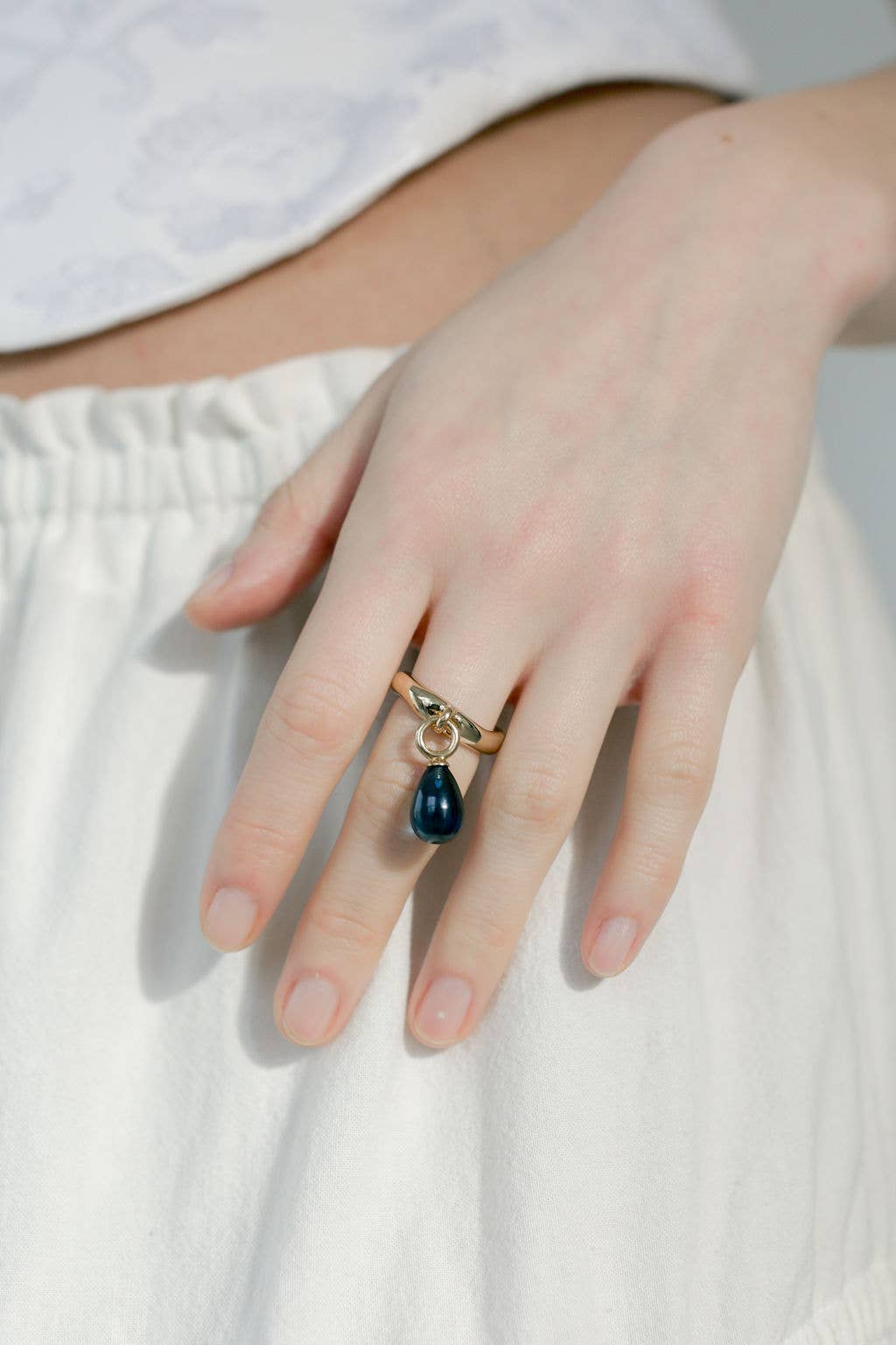 Kara Yoo | Ebba Ring - Ice Gold Plated - Size 8
