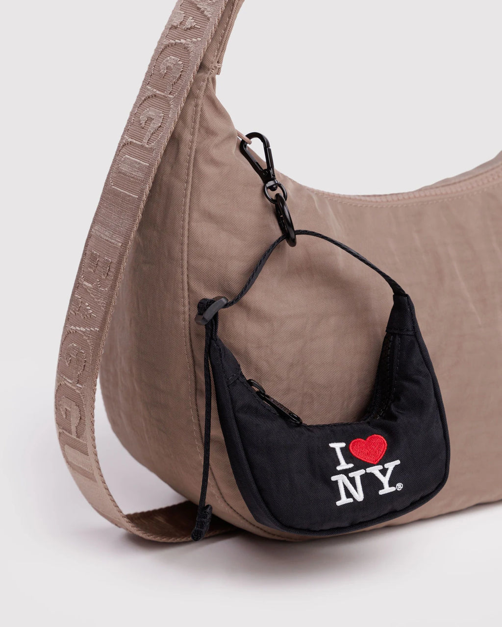 Baggu | Crescent Bag Charm - I Love NY