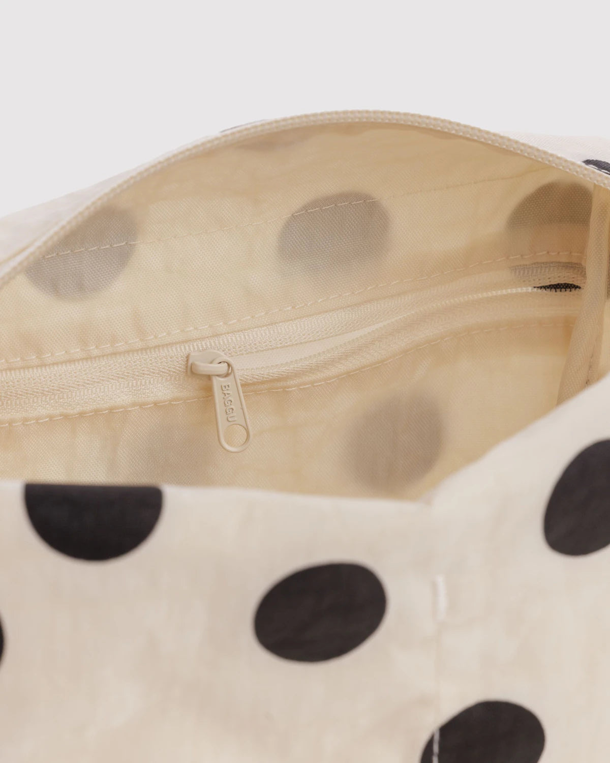 Baggu | Dopp Kit - Cream and Black Polka Dot