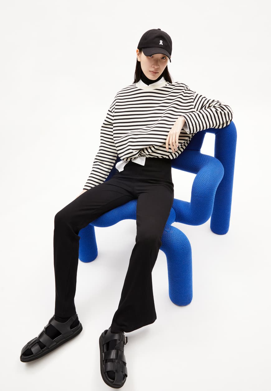 ARMEDANGELS | Frankaa Maarlen Stripe Sweatshirt - Undyed/Black