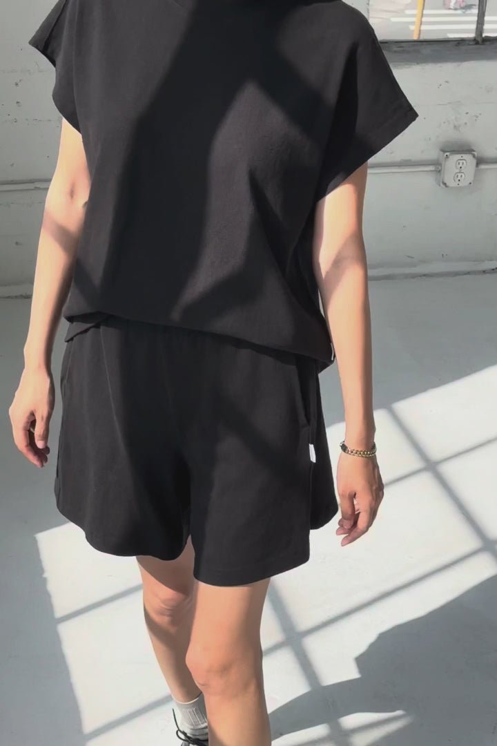 Le Bon Shoppe | Jeanne Tee - Black