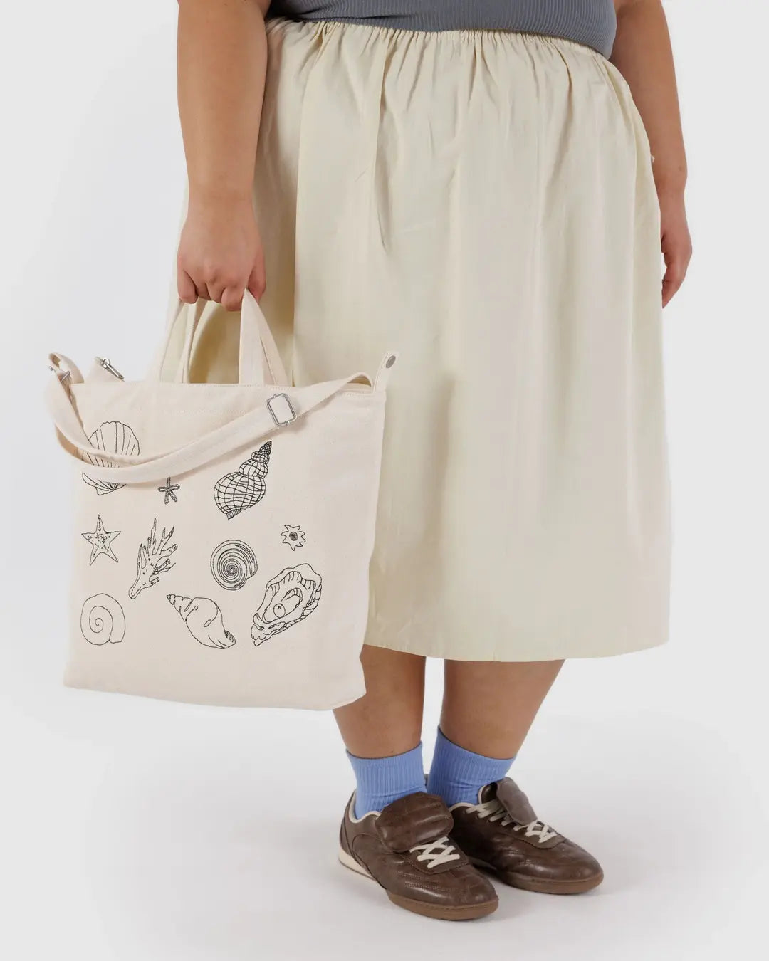Baggu | Horizontal Zip Duck Bag - Embroidered Shells