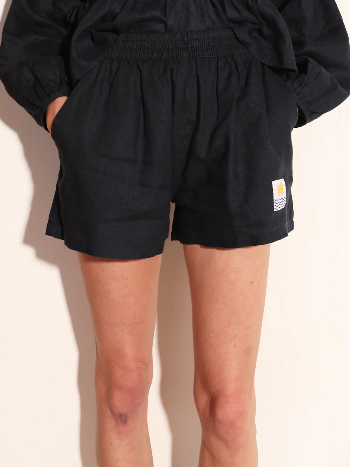 LF Markey | Basic Linen Shorts - Navy